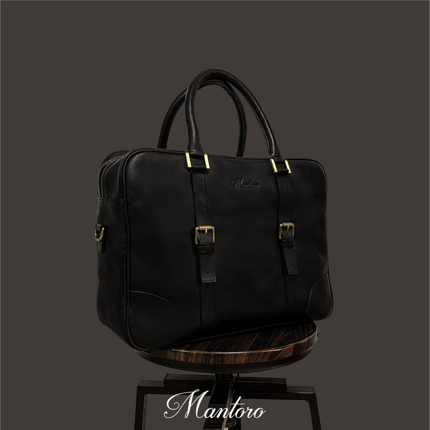 Maletín vintage 100% cuero vacuno Mantoro color negro – vista frontal