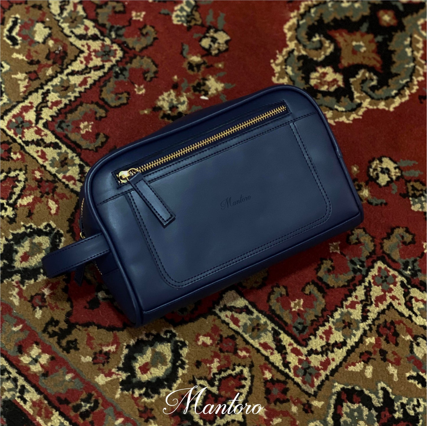 Neceser azul cuero vegano textura lisa