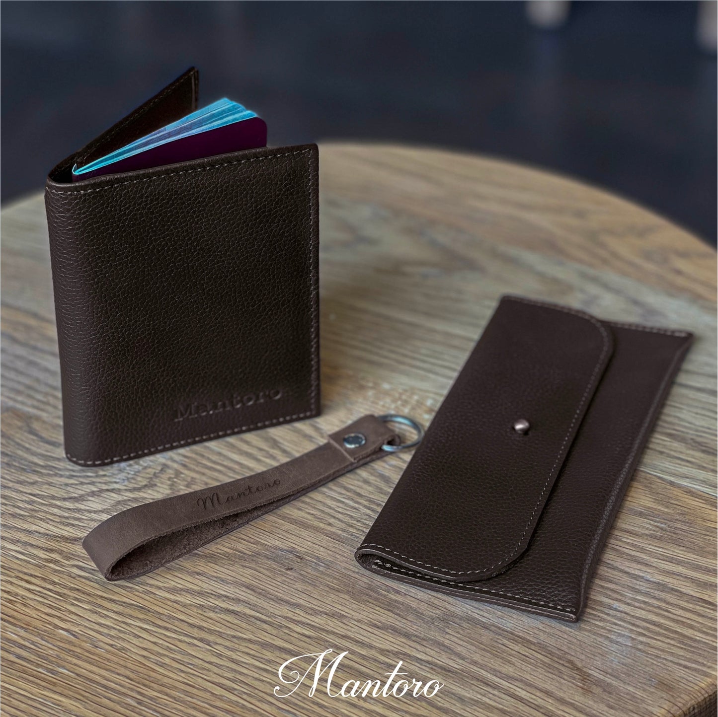 Pack de cuero marrón pasaporte funda de cuero llavero de cuero marrón