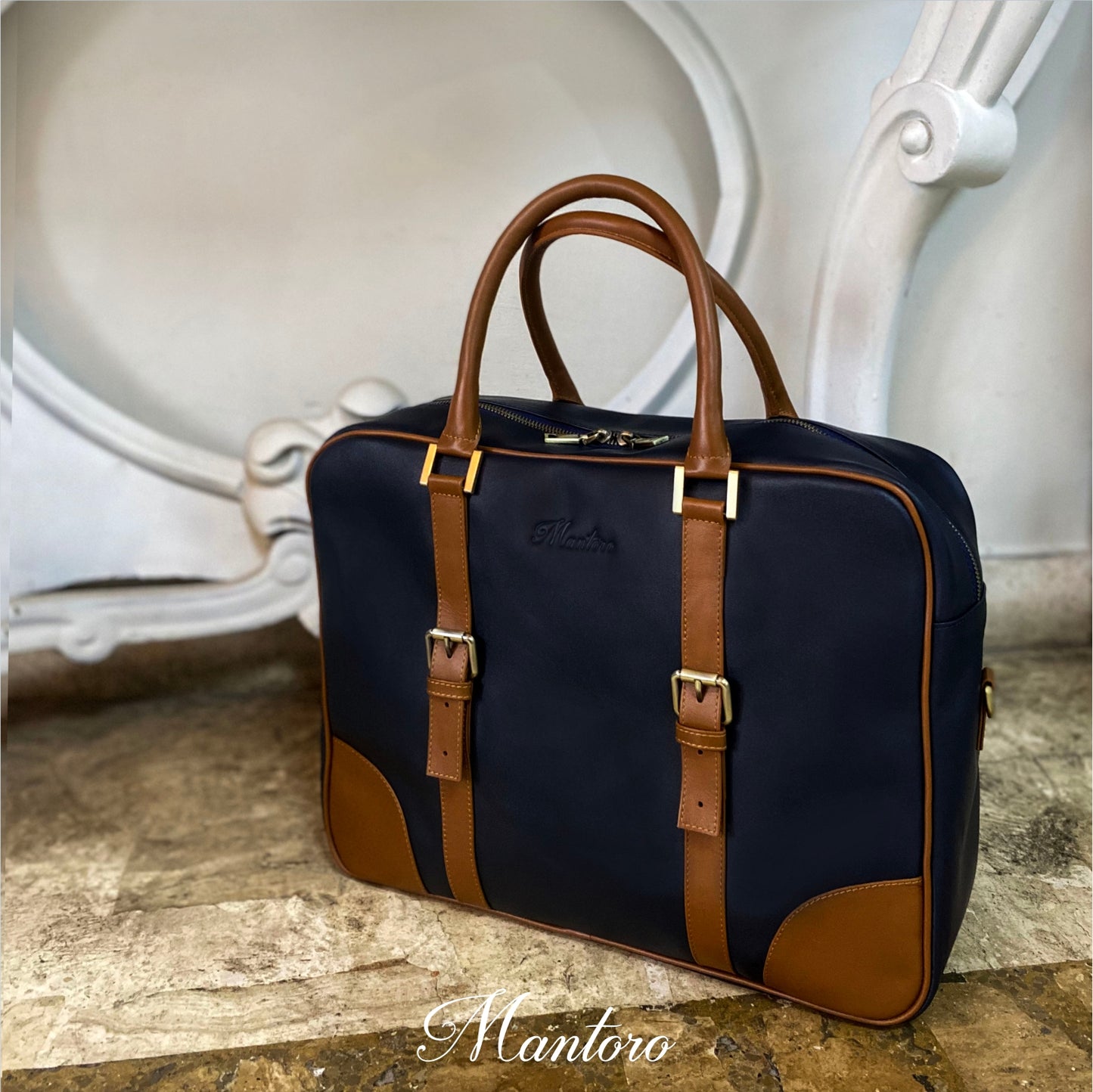 Maletín vintage 100% cuero vacuno Mantoro color azul con camel