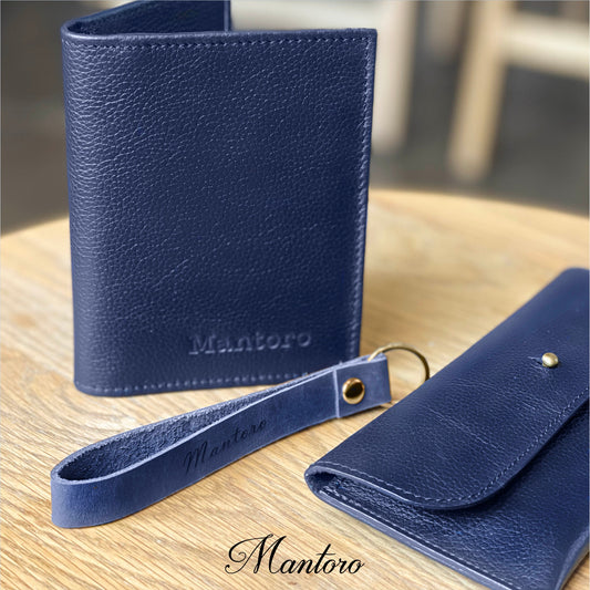 pack de pasaporte azul de cuero funda lentes llavero cuero